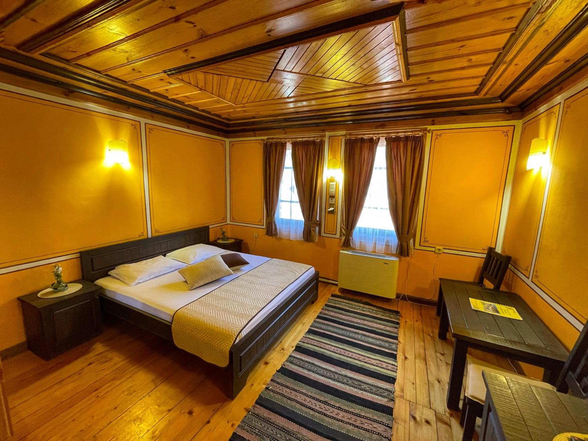 Guest Rooms Colorit Koprivshtitsa Eksteriør billede
